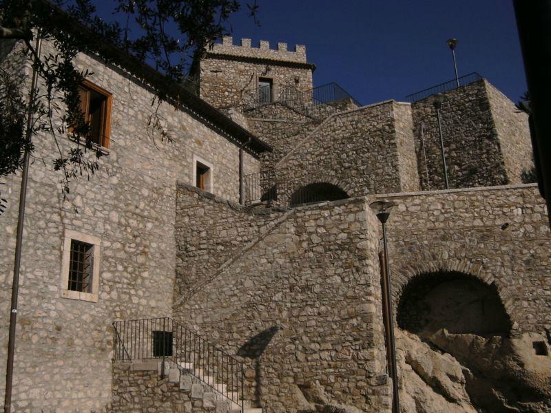 Torre Aragonese