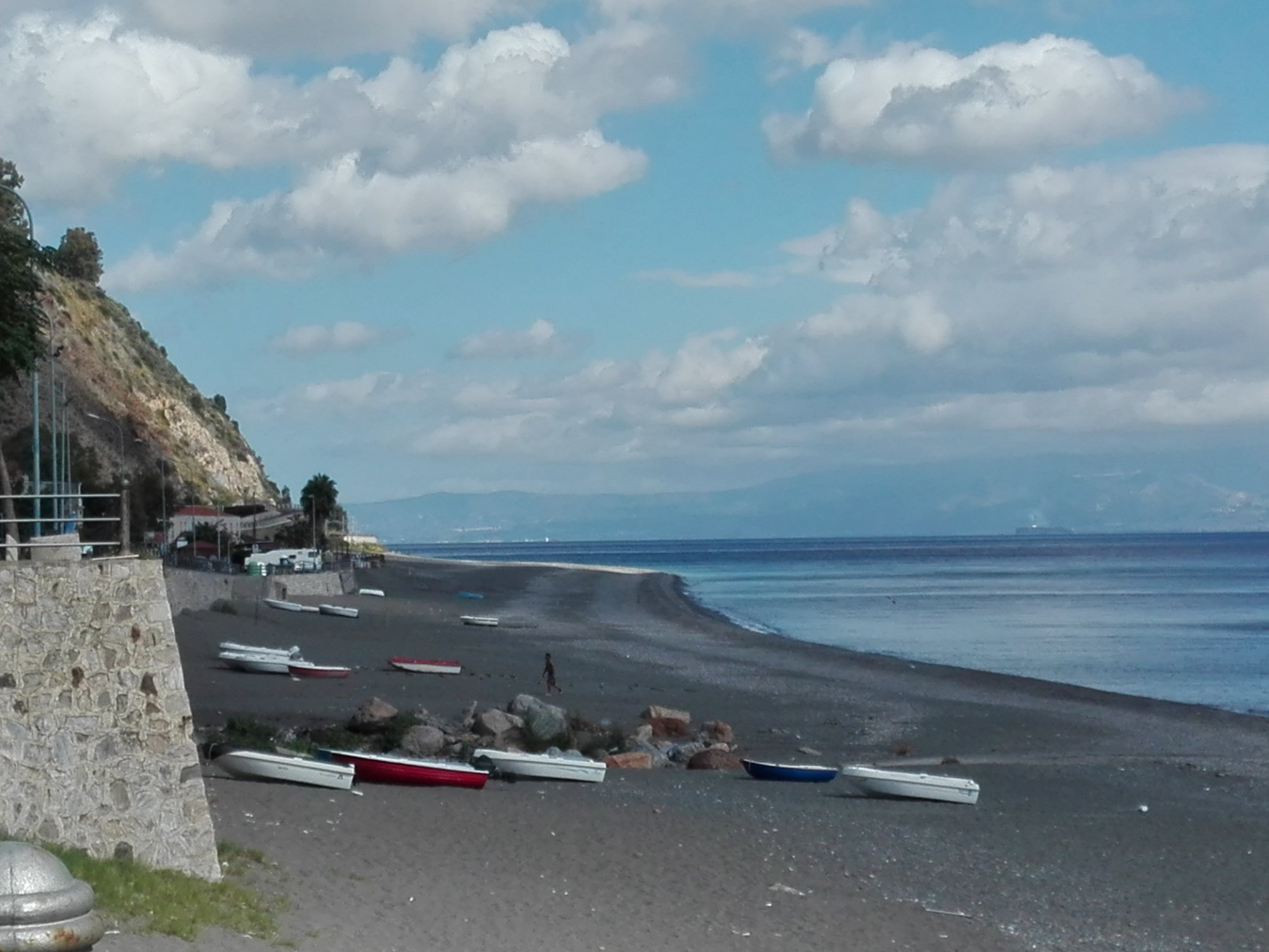 Spiaggia libera Capo Ali