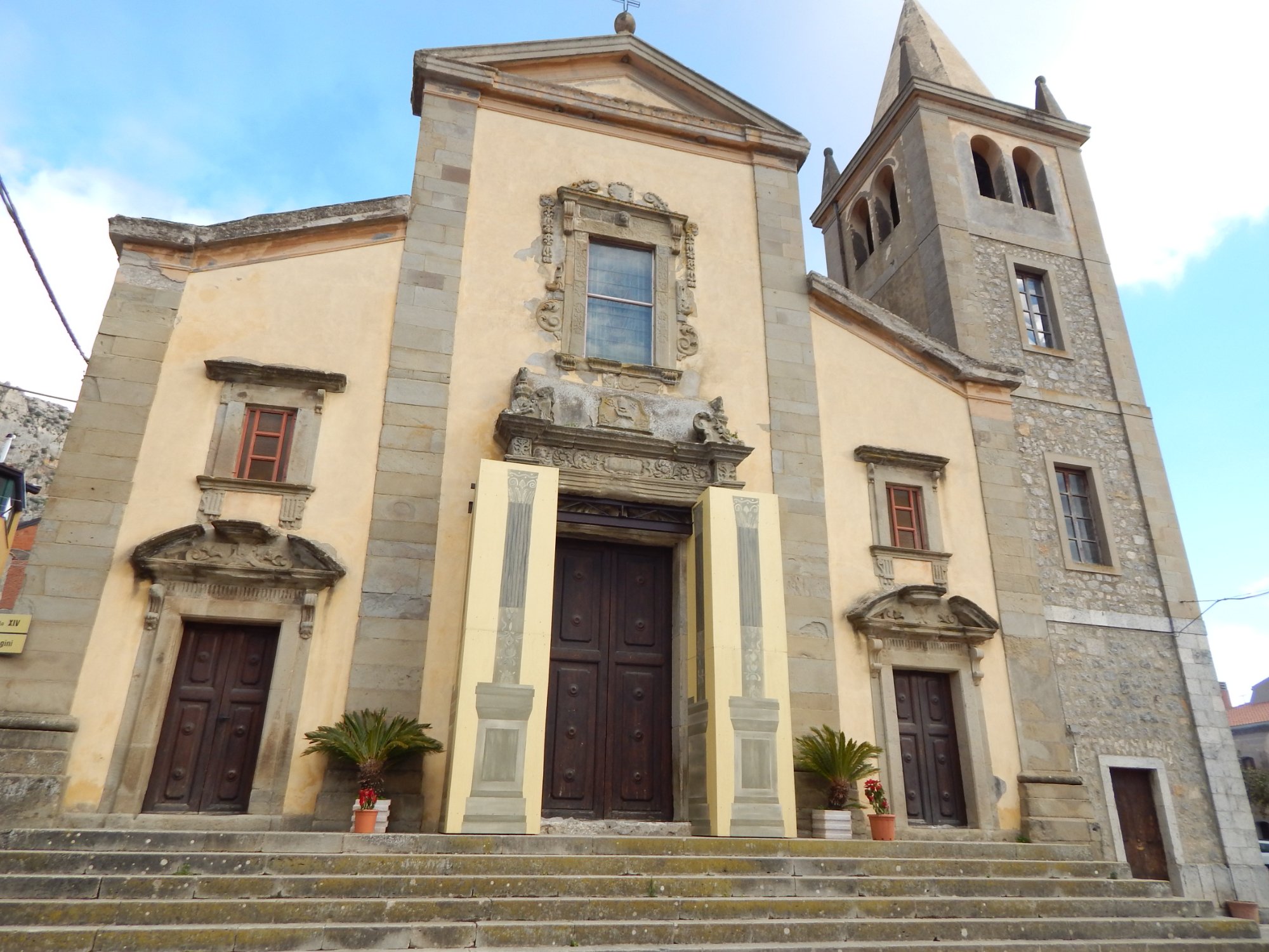 Chiesa Madre di San Nicolo di Bari