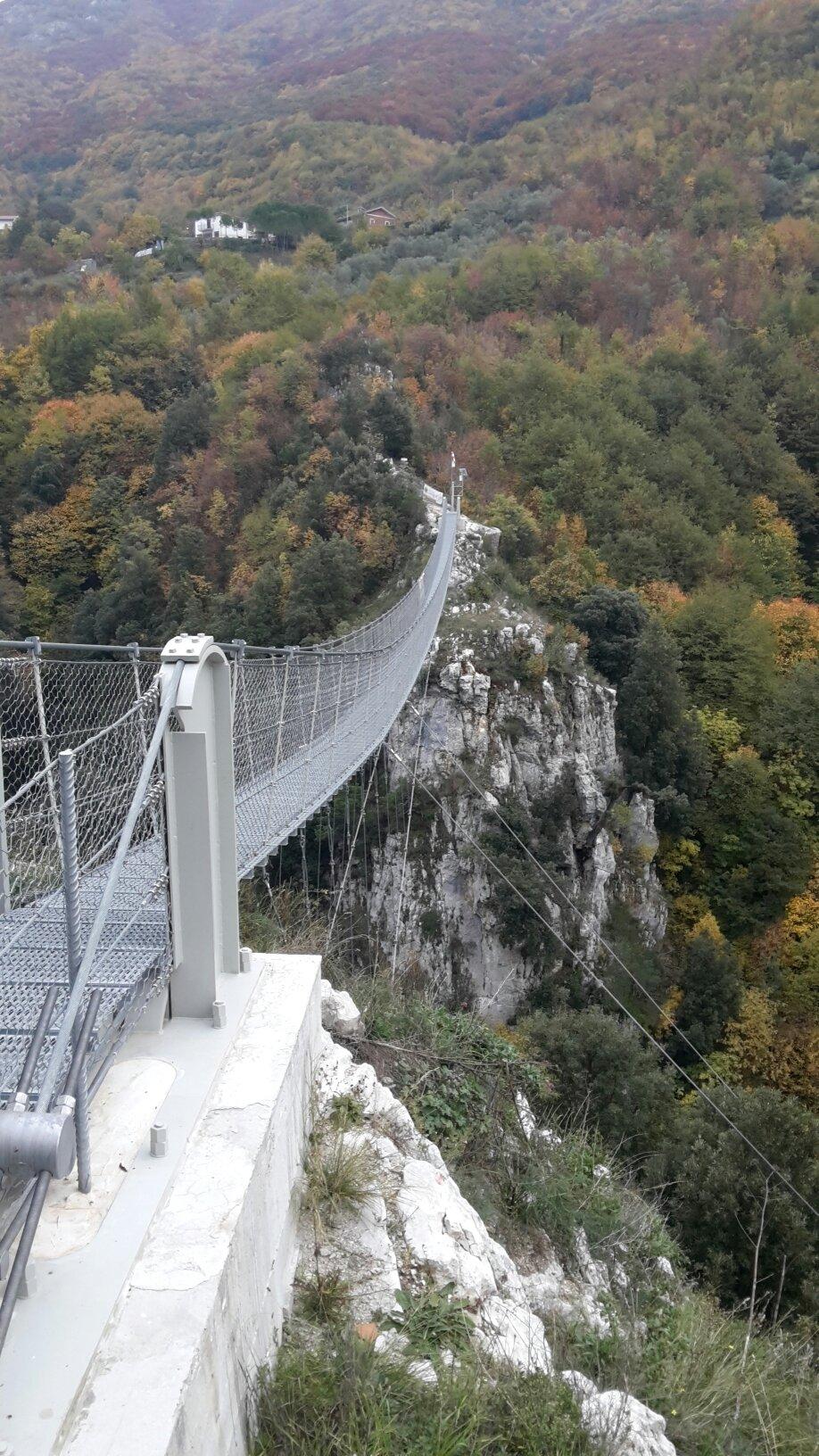 Ponte Tibetano