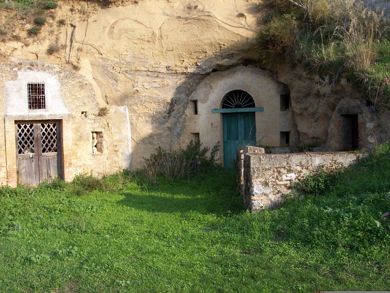 Le grotte di San Giorgio Lucano