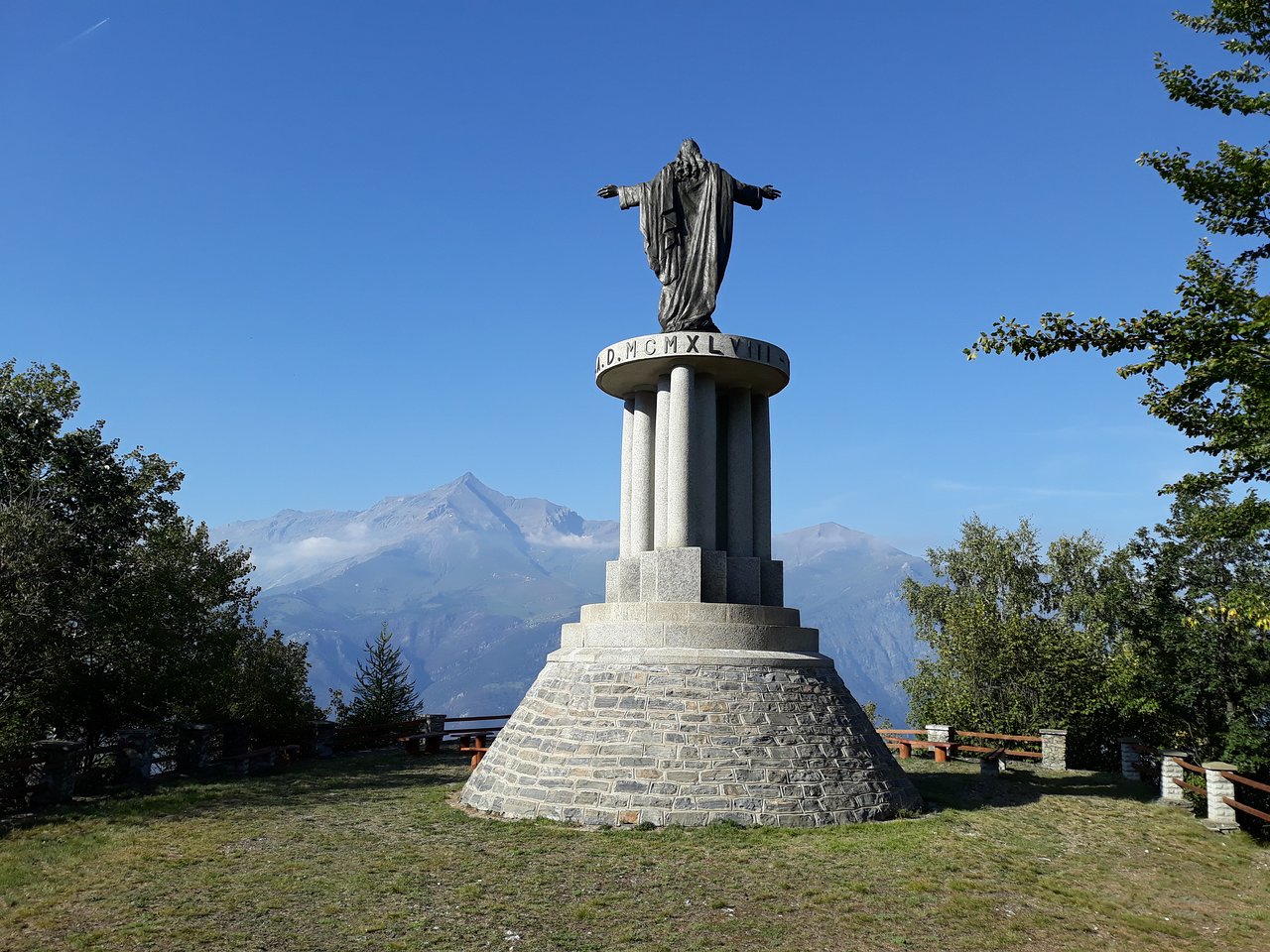 Monumento Sacro Cuore di Gesù