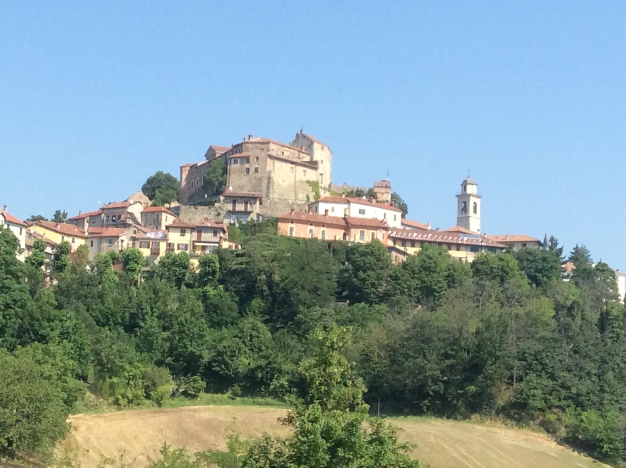 Castello di Cremolino