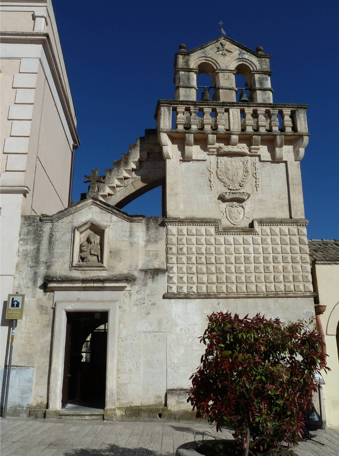 Chiesa di Materdomini