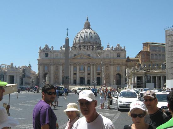 Tours of the Vatican with Francesco & his Team