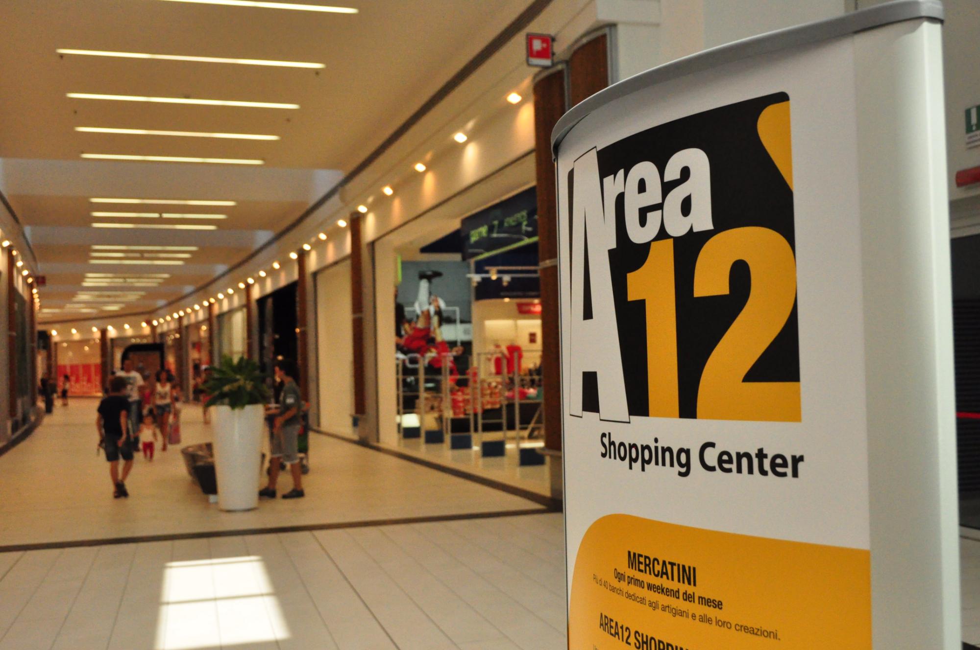 Area 12 Shopping Center