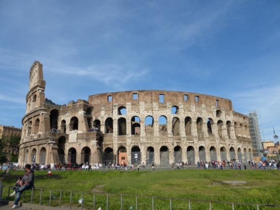 Colosseum and Vatican Tours by Italy Wonders