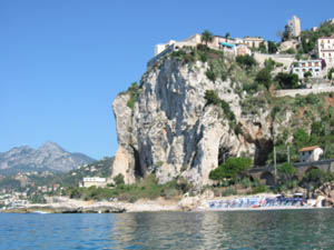 Spiaggia di Balzi Rossi