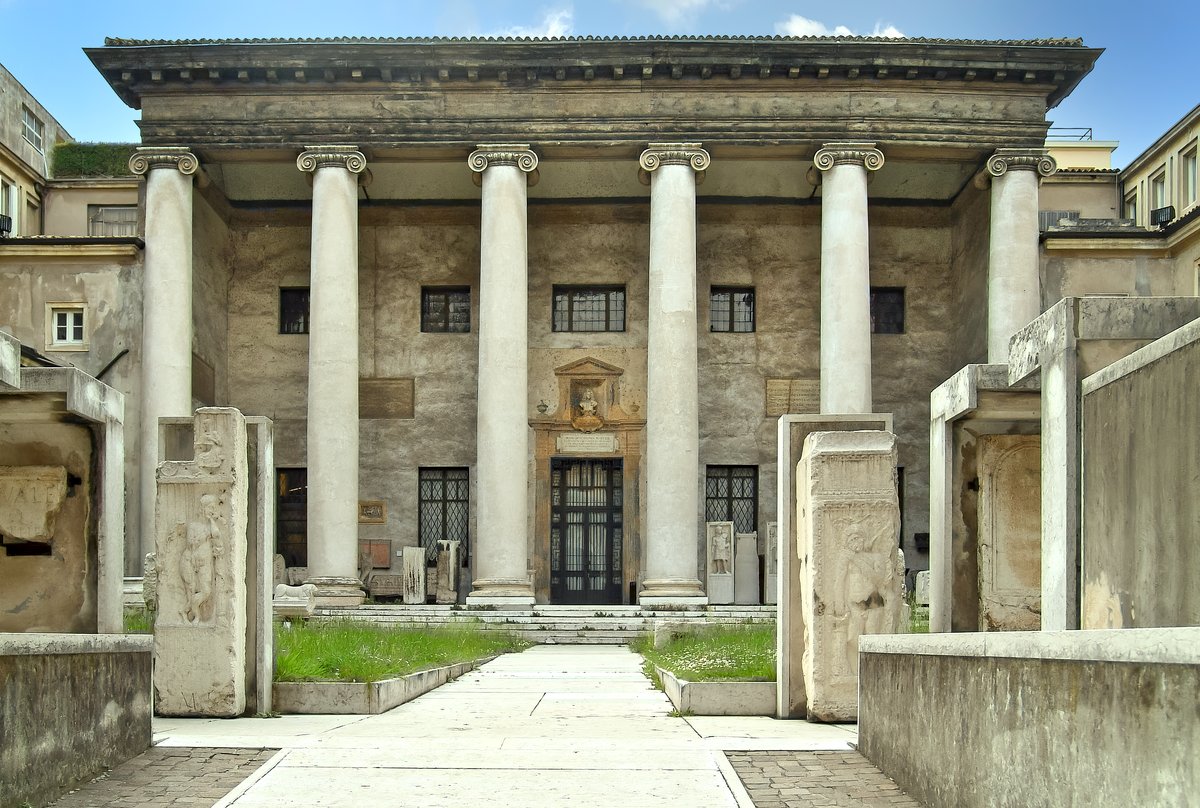 Museo Lapidario Maffeiano