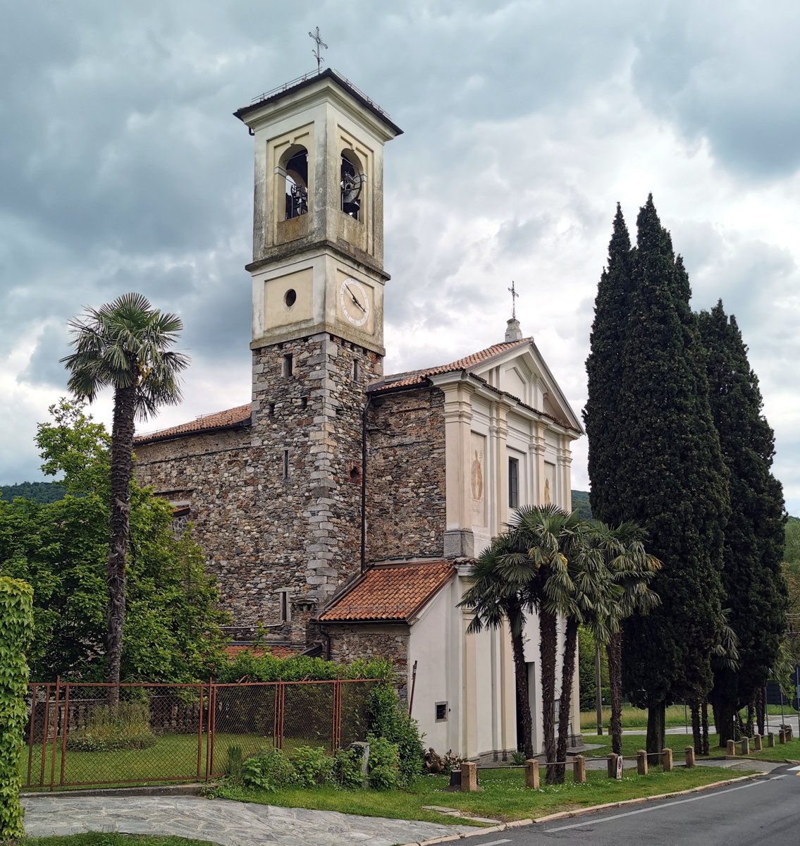 chiesa dei Santi Fedele e Silvestro - Cadegliano-Viconago