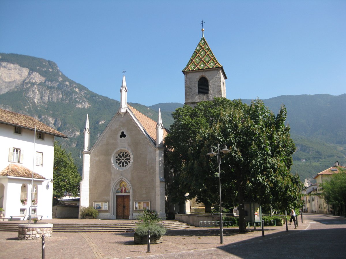 chiesa di San Martino Vescovo - Cortina sulla Strada del Vino