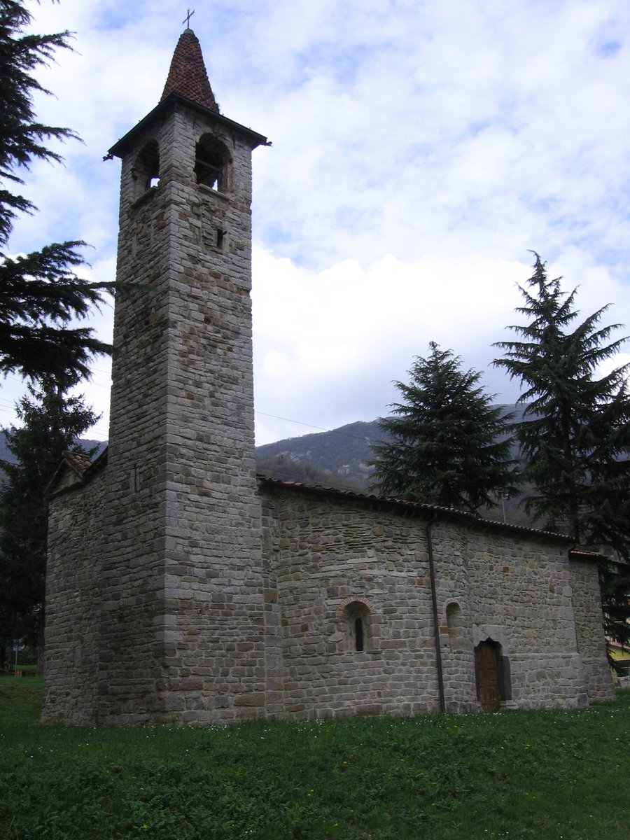 chiesa di San Pietro in Vincoli - Spinone al Lago