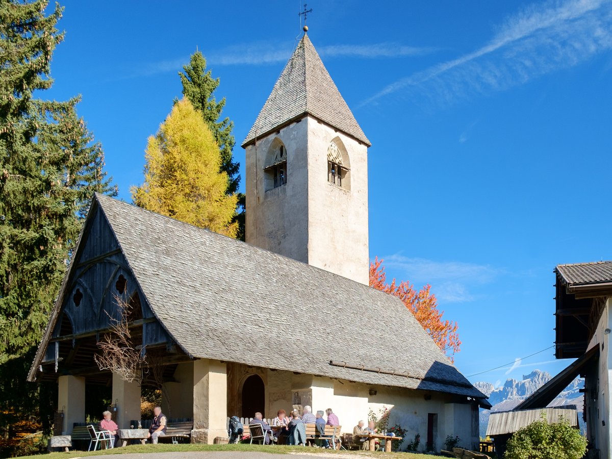 chiesa di Sant'Elena - Nova Ponente