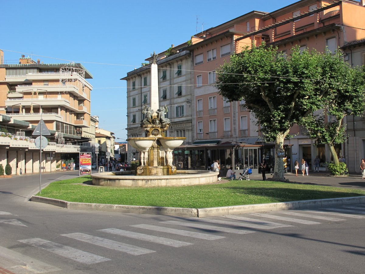 piazza del Popolo - Montecatini Terme