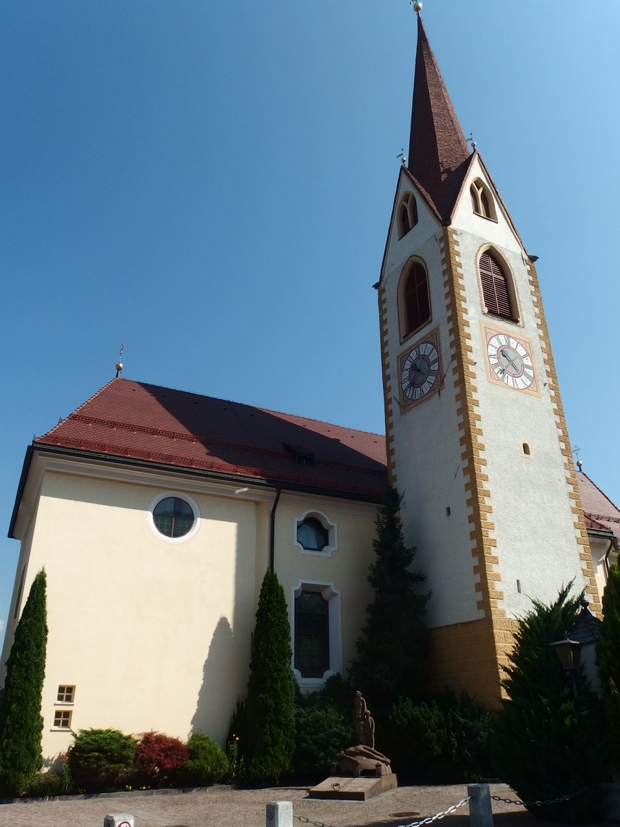 chiesa dei Santi Pietro e Paolo Apostoli - Brunico