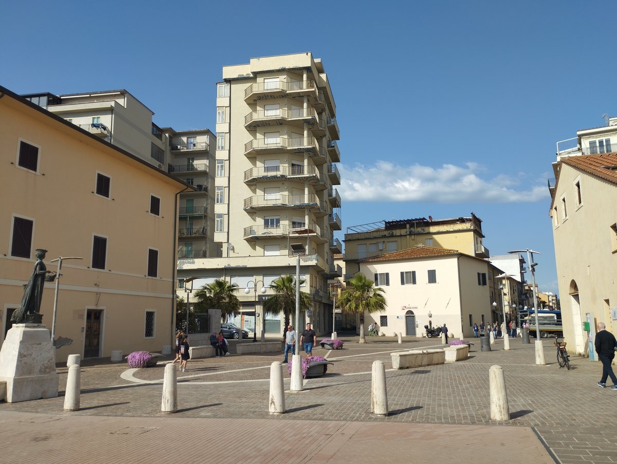 piazza del Popolo - Follonica