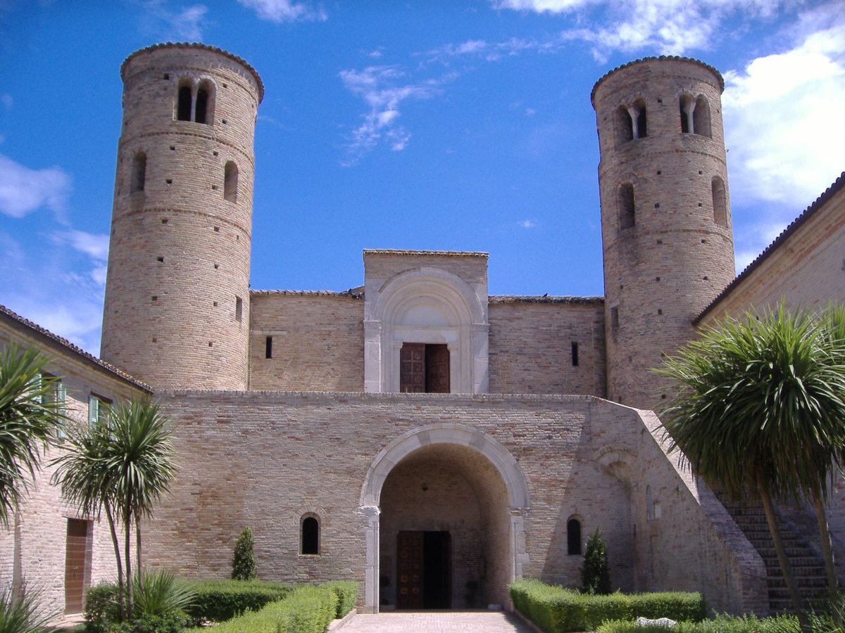 chiesa di San Claudio al Chienti