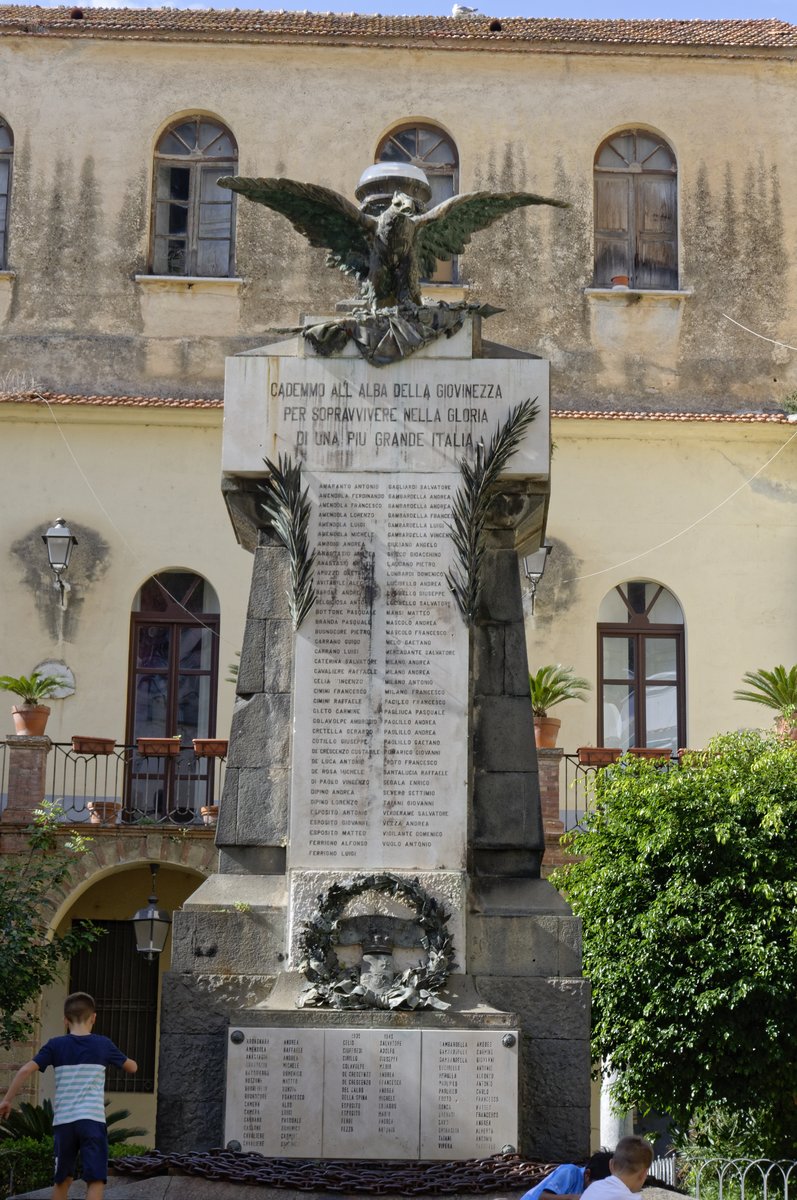 monumento ai Caduti - Amalfi