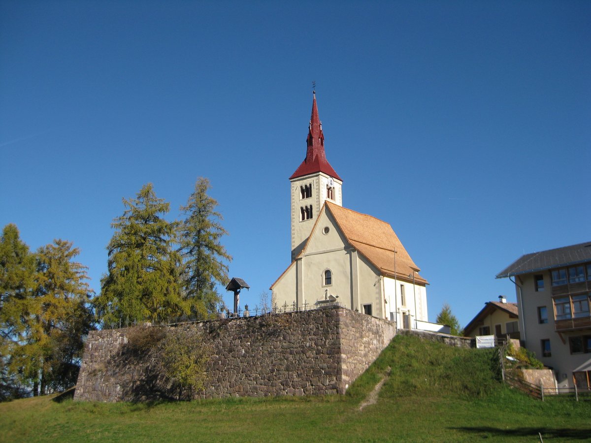 chiesa di San Pietro - Nova Ponente
