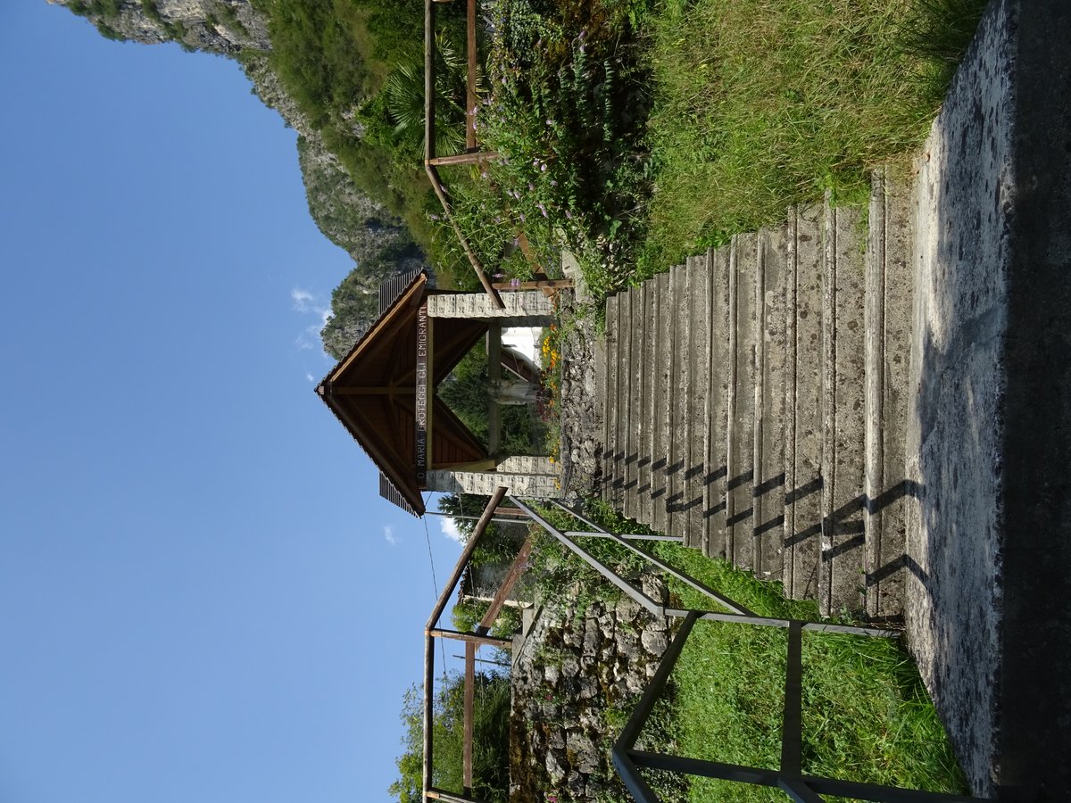 monumento agli emigranti - Posina