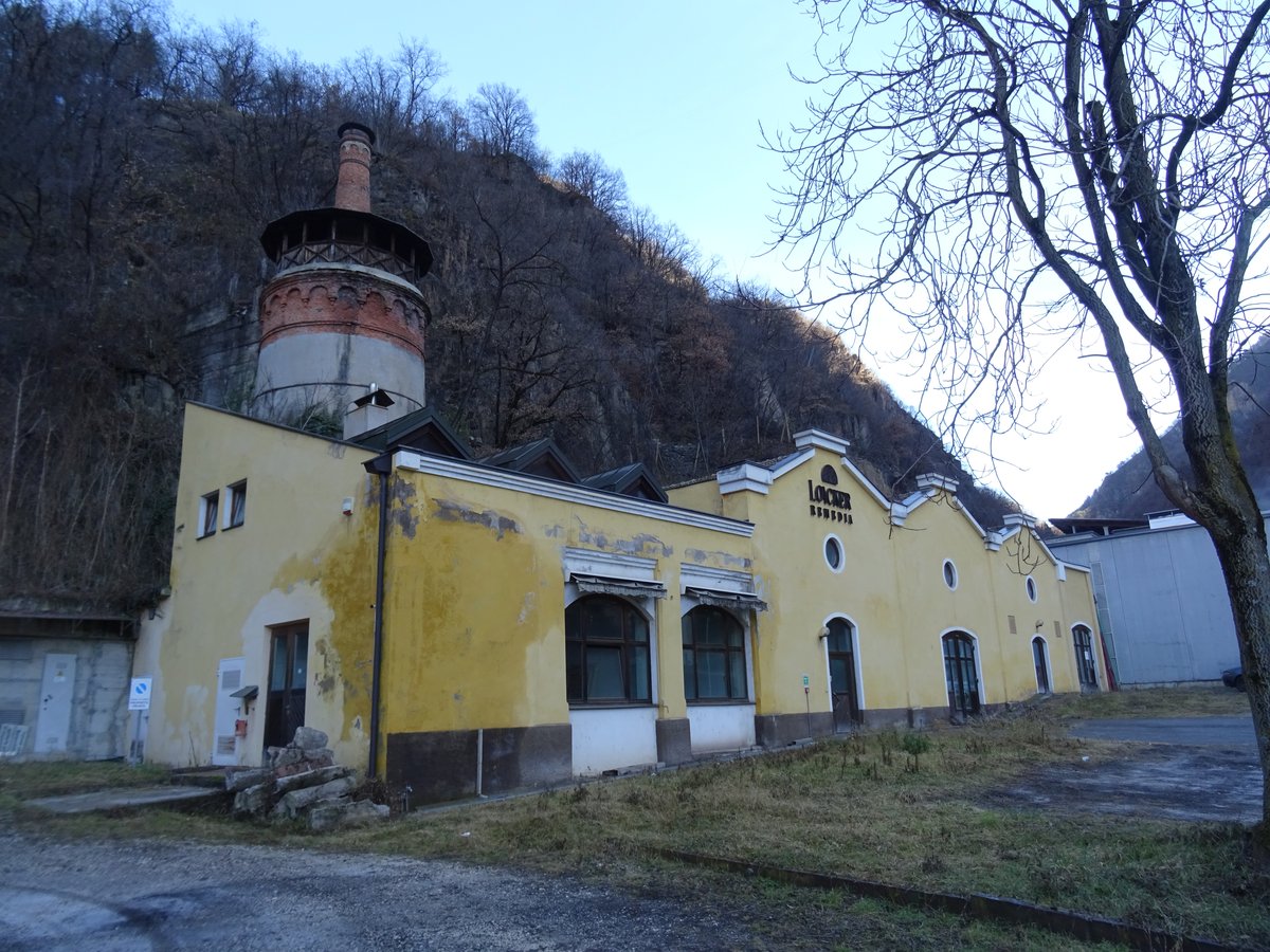 fornace con magazzini Loacker Remedia - Fiè allo Sciliar