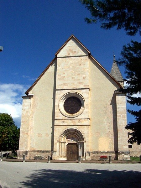 chiesa dei Santi Martiri Anauniesi