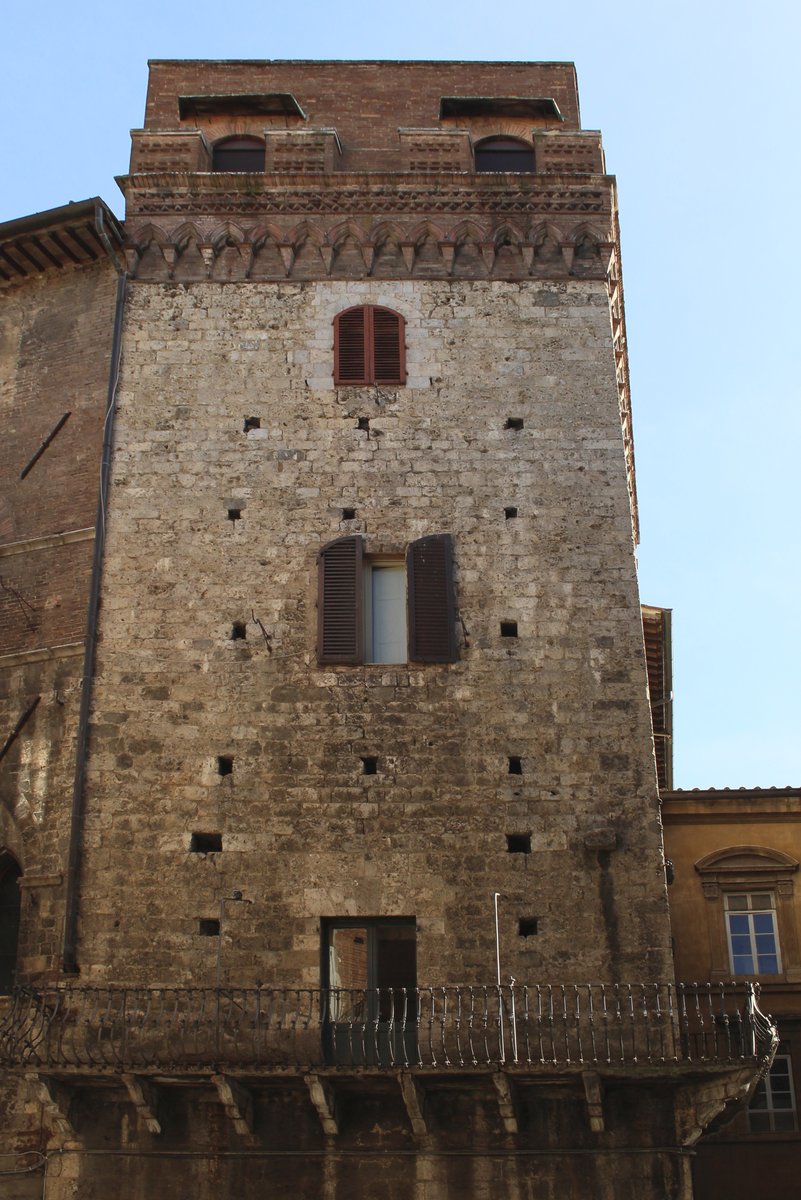 Torre di Roccabruna