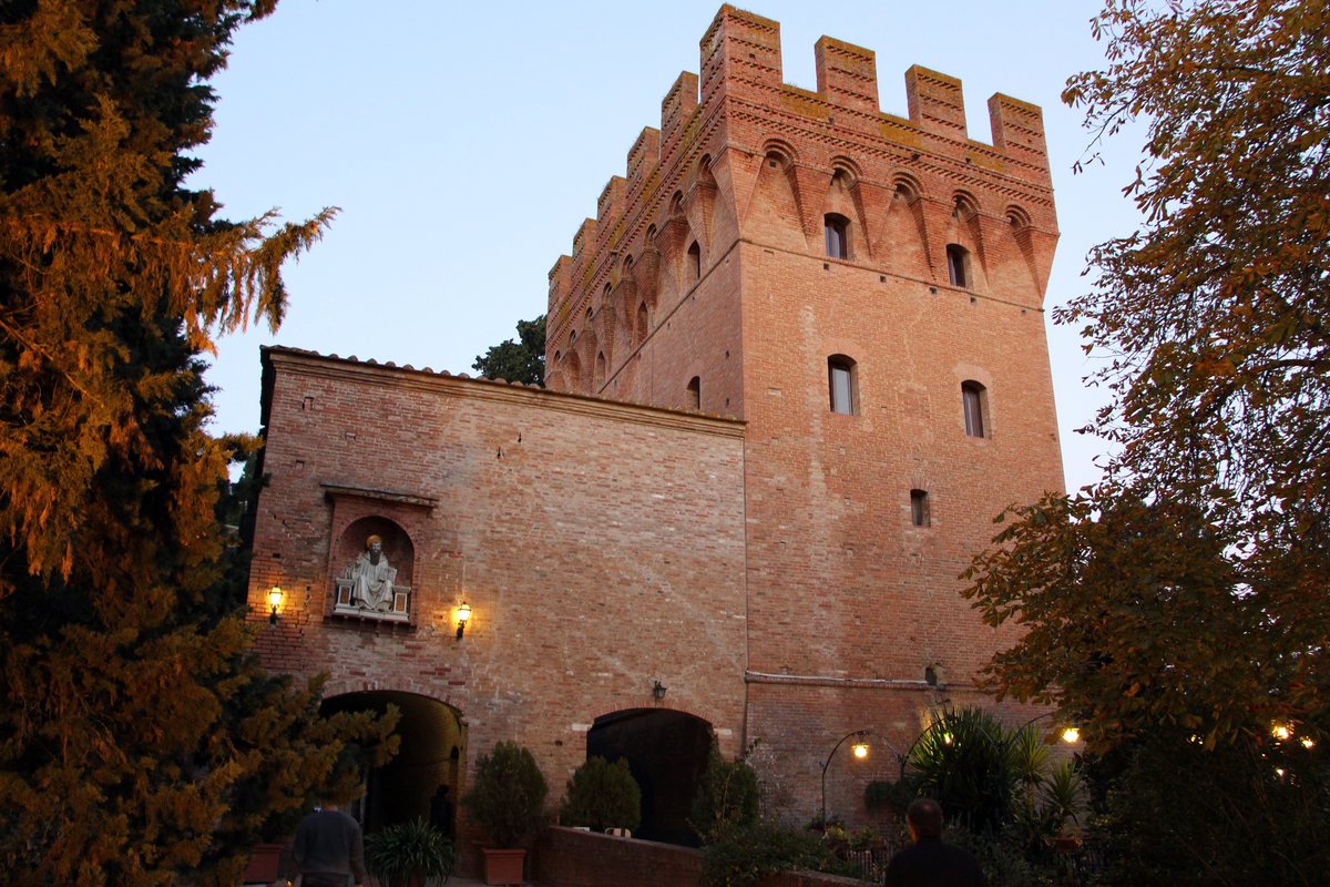 Torre di Monte Oliveto Maggiore