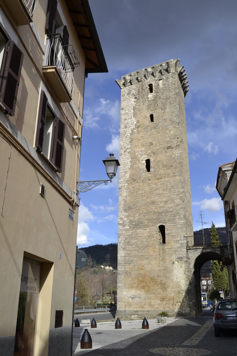 Torre angioina - 1