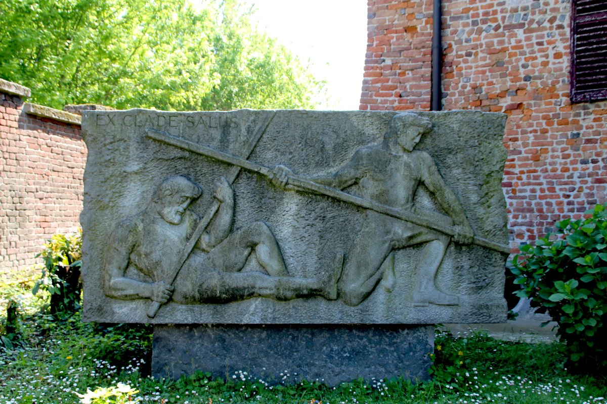 monumento alla Battaglia dei Giganti - 1