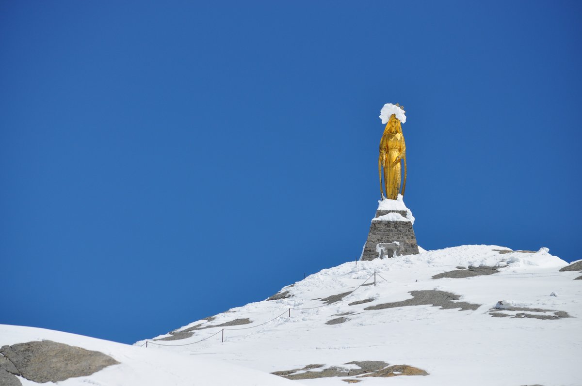 Madonnina d'oro delle nevi - Macugnaga