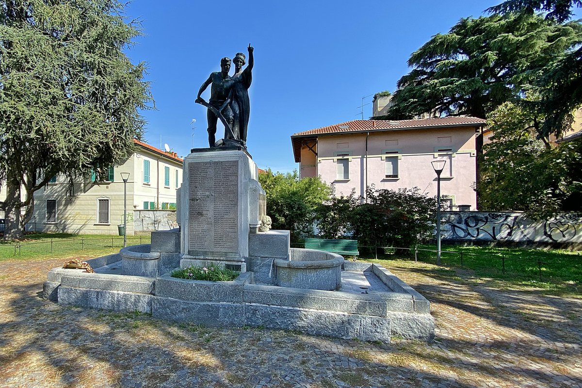 monumento ai caduti a Niguarda - 1