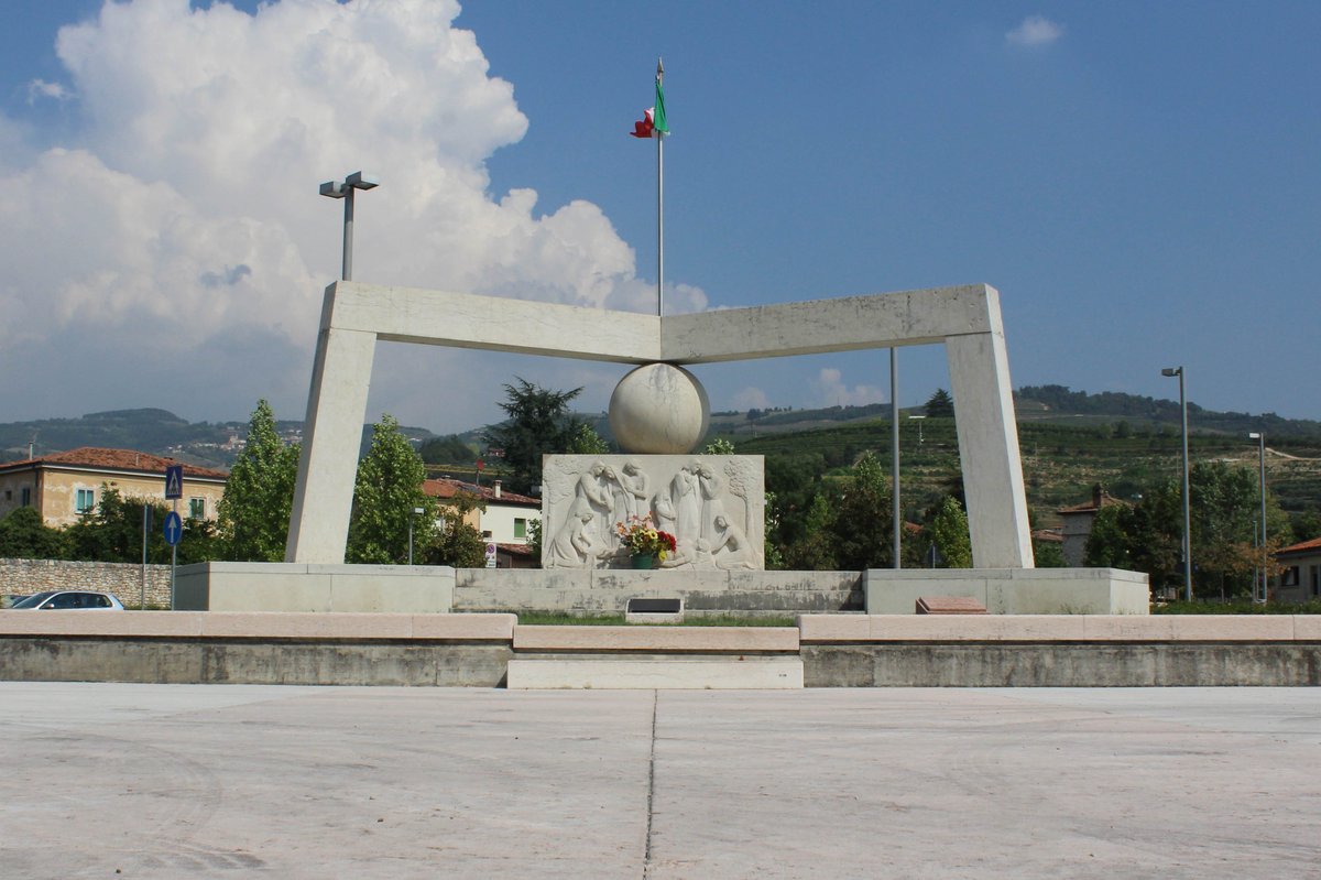 monumento ai Caduti - Grezzana