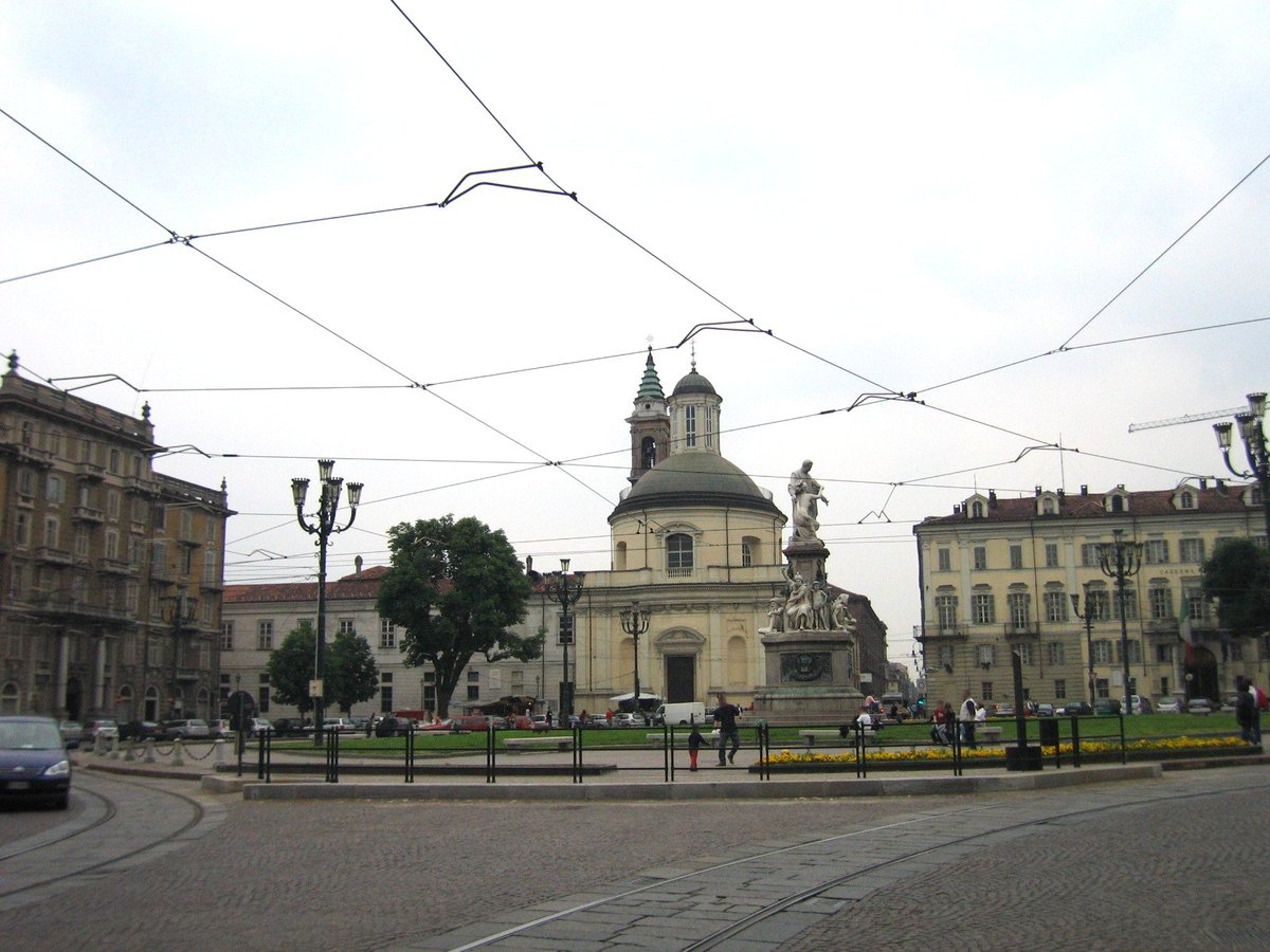 Piazza Carlo Emanuele II