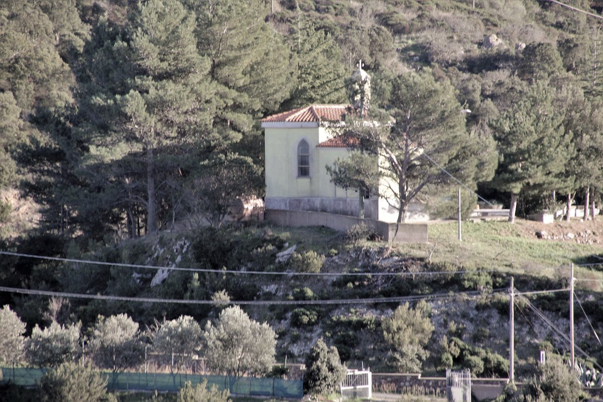 chiesa di San Pietro - Tula