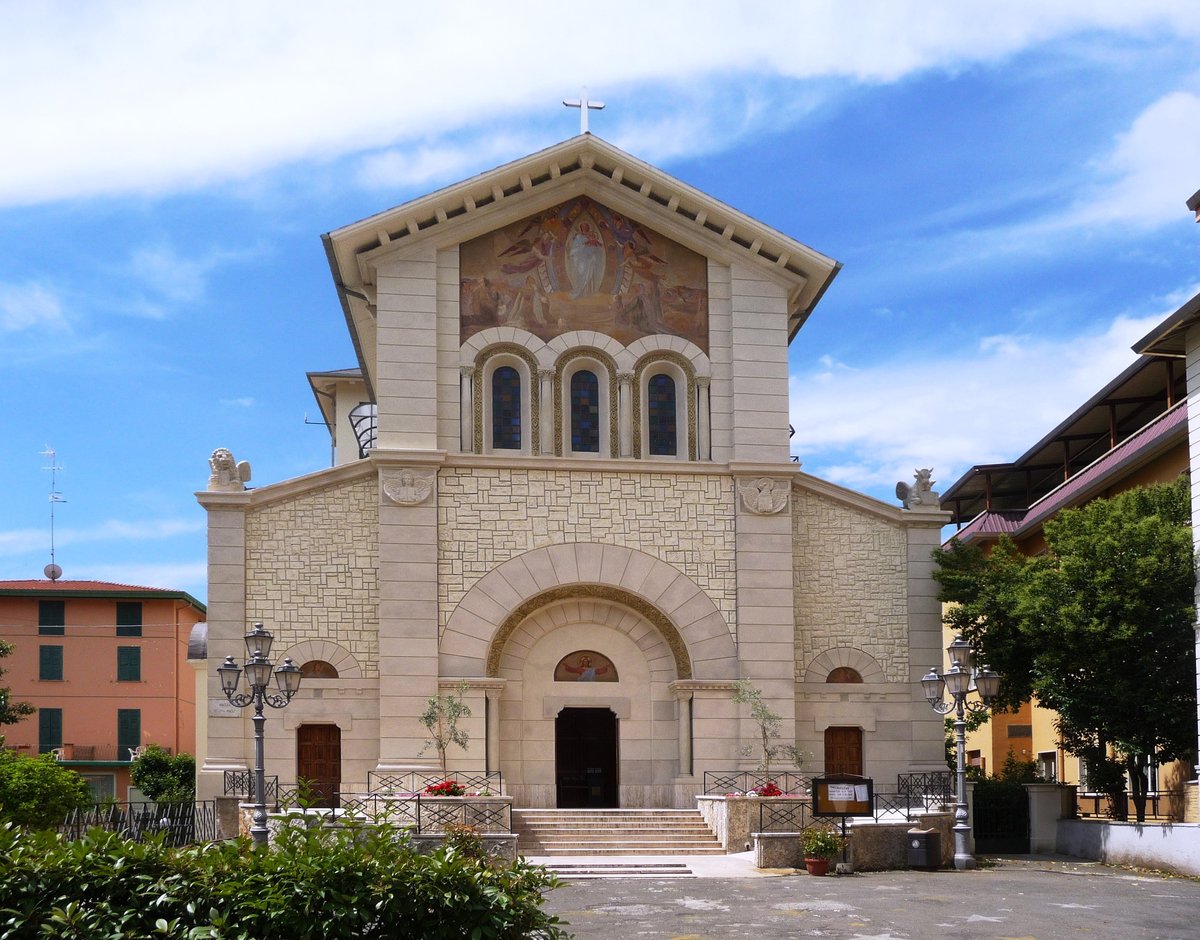chiesa della Regina Pacis - 1