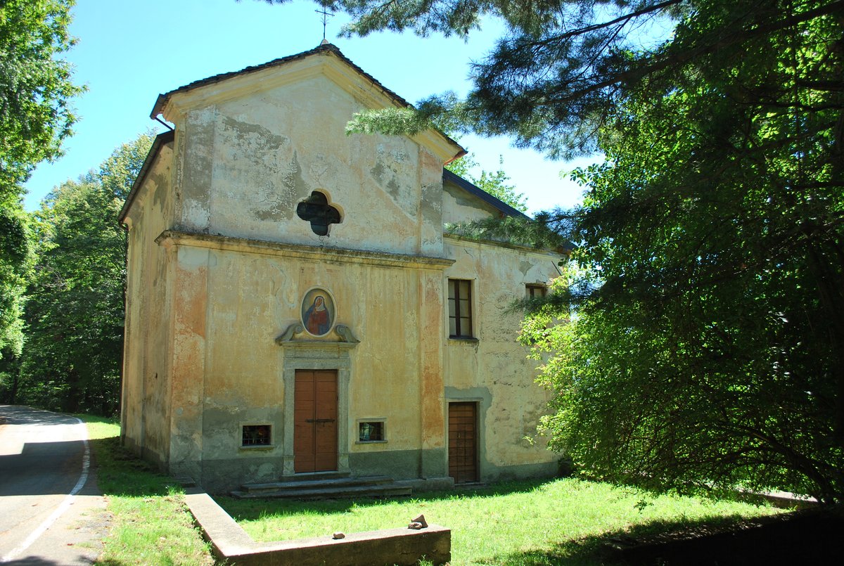 chiesa della Madonna Addolorata - Maccagno con Pino e Veddasca