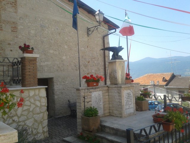 Monumento ai caduti - Sante Marie