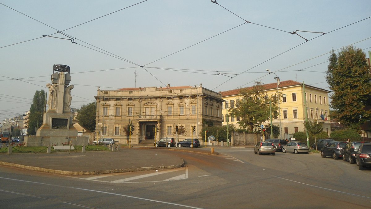 piazzale Santorre di Santarosa