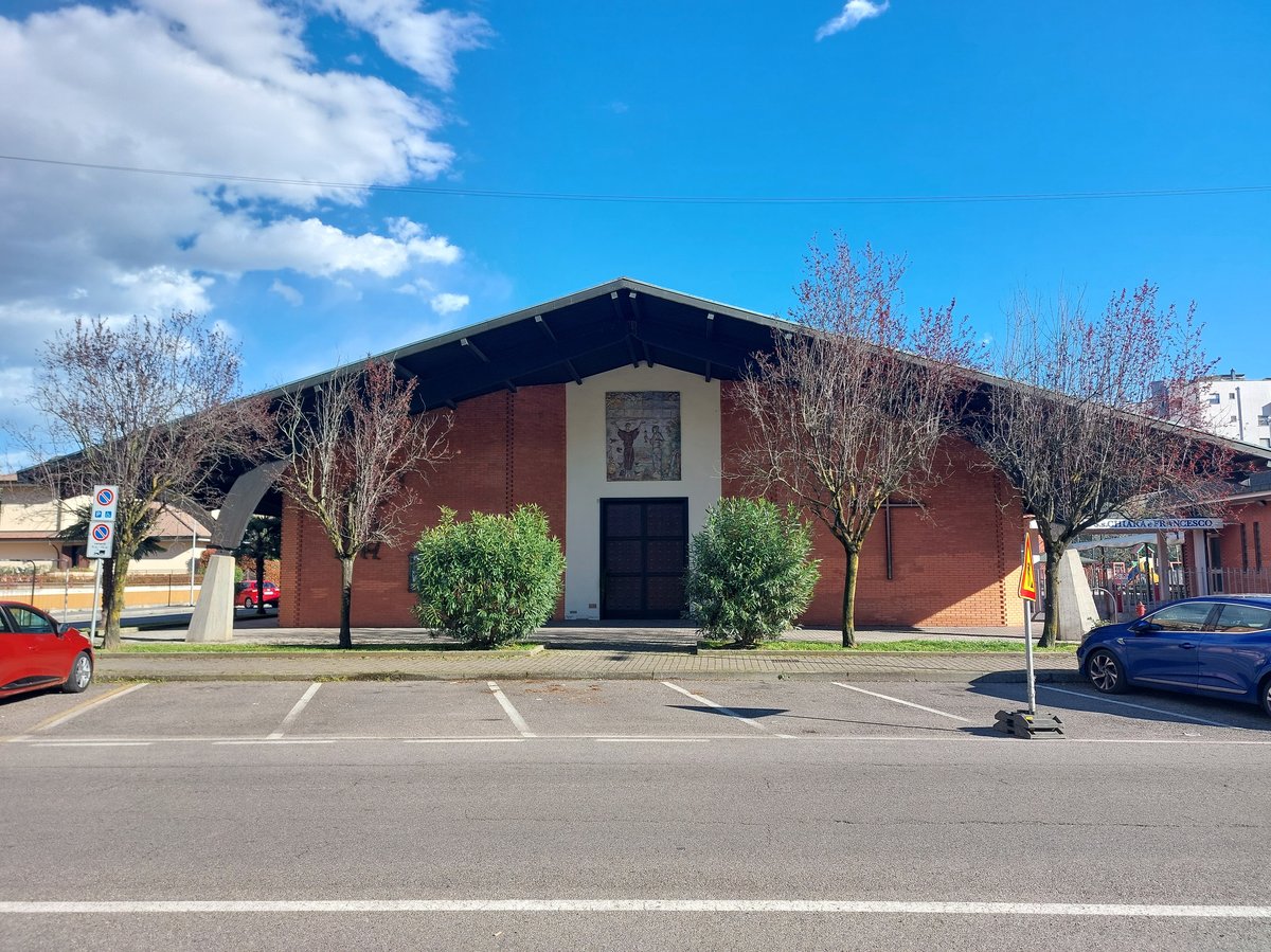 chiesa dei Santi Chiara e Francesco - Rozzano