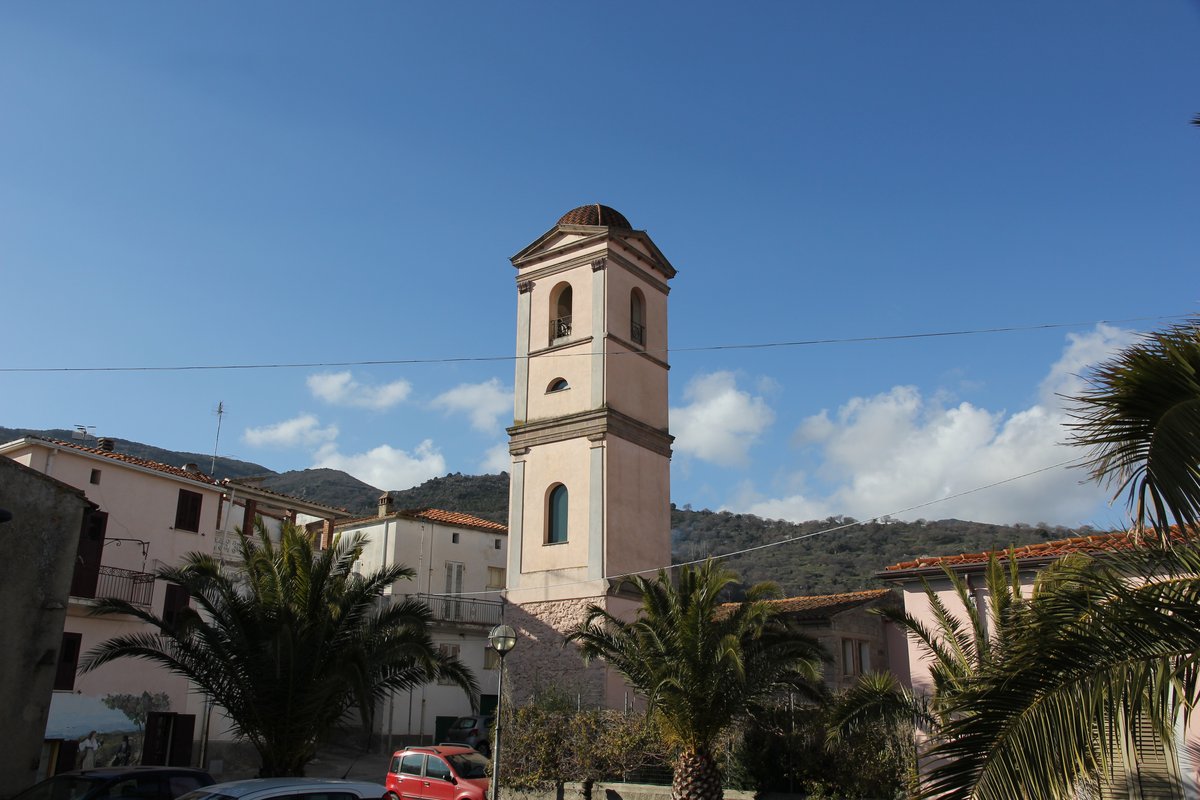 campanile della chiesa antica - Anela
