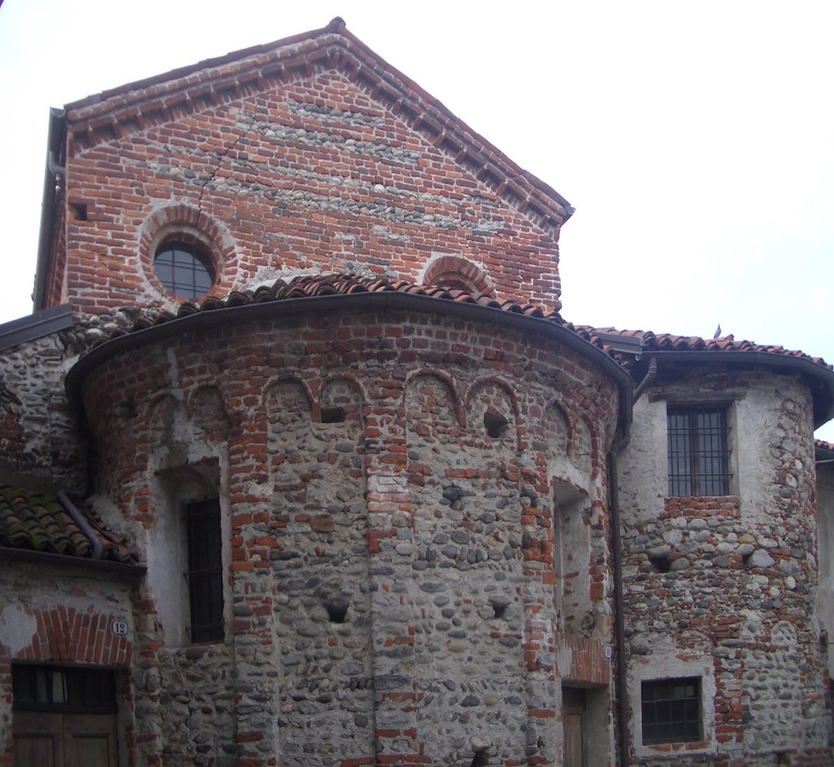 chiesa di San Pietro - Carpignano Sesia