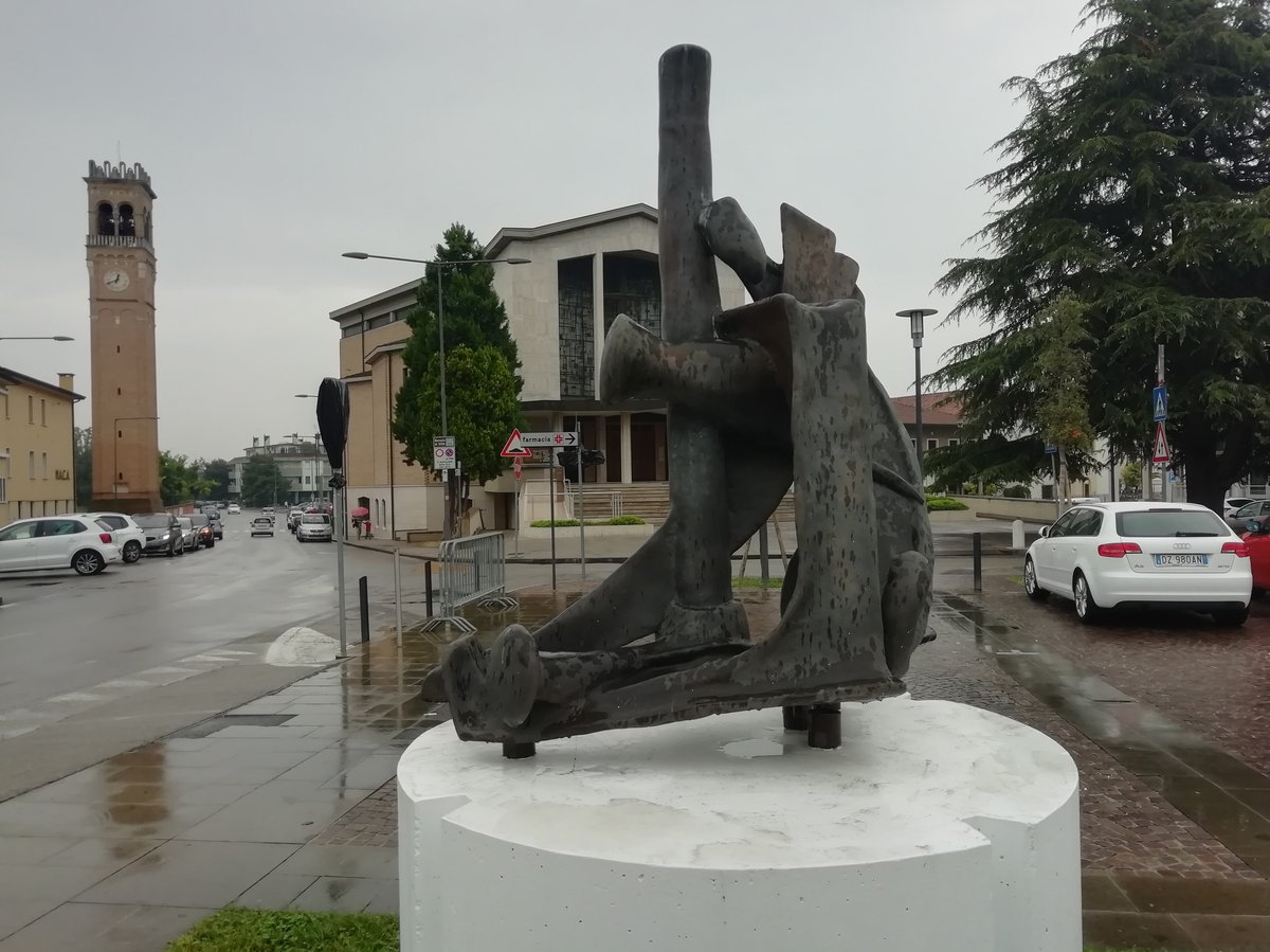 Monumento alla calzatura - Stra