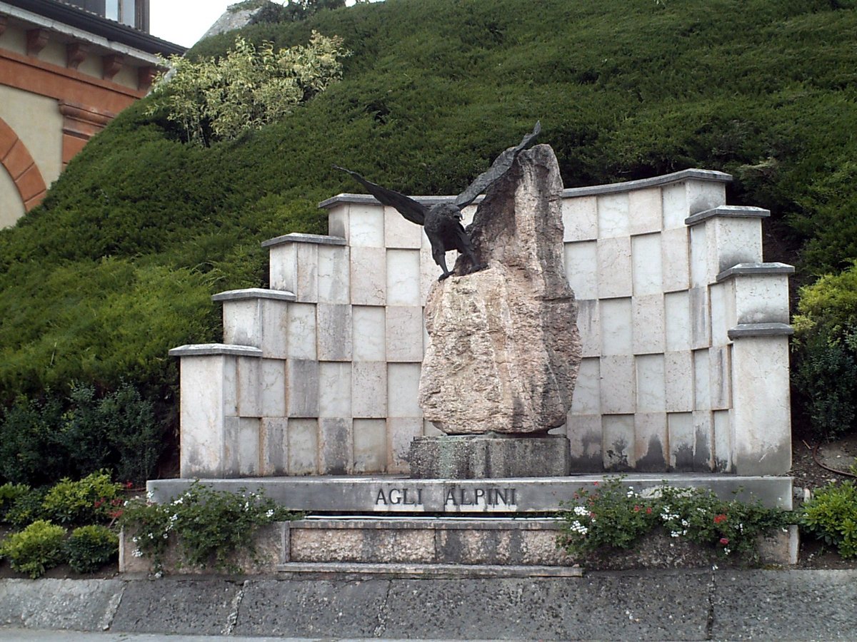 monumento degli Alpini - Peschiera del Garda