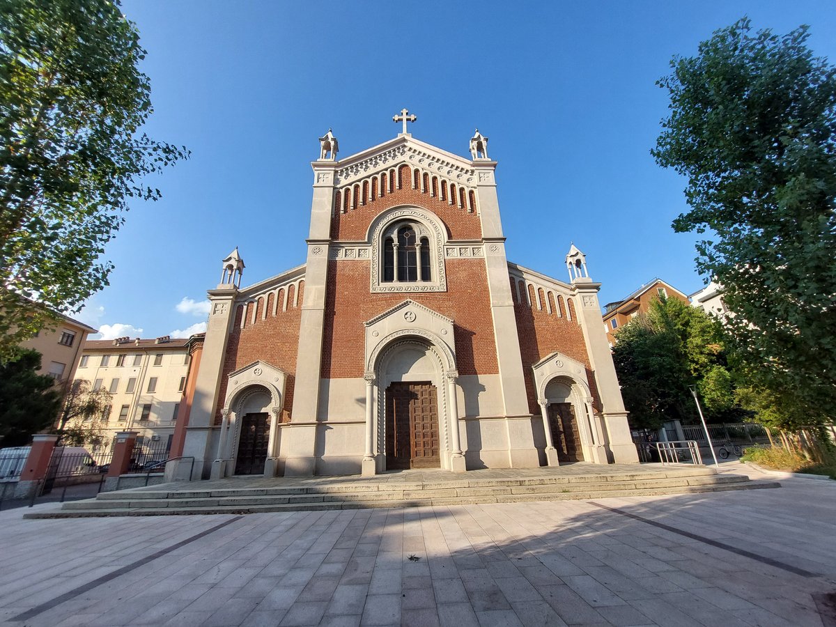 chiesa della Sacra Famiglia in Rogoredo