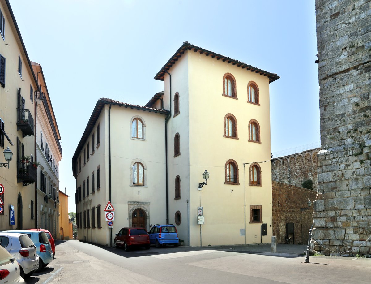 Istituto femminile Santa Chiara - Massa Marittima