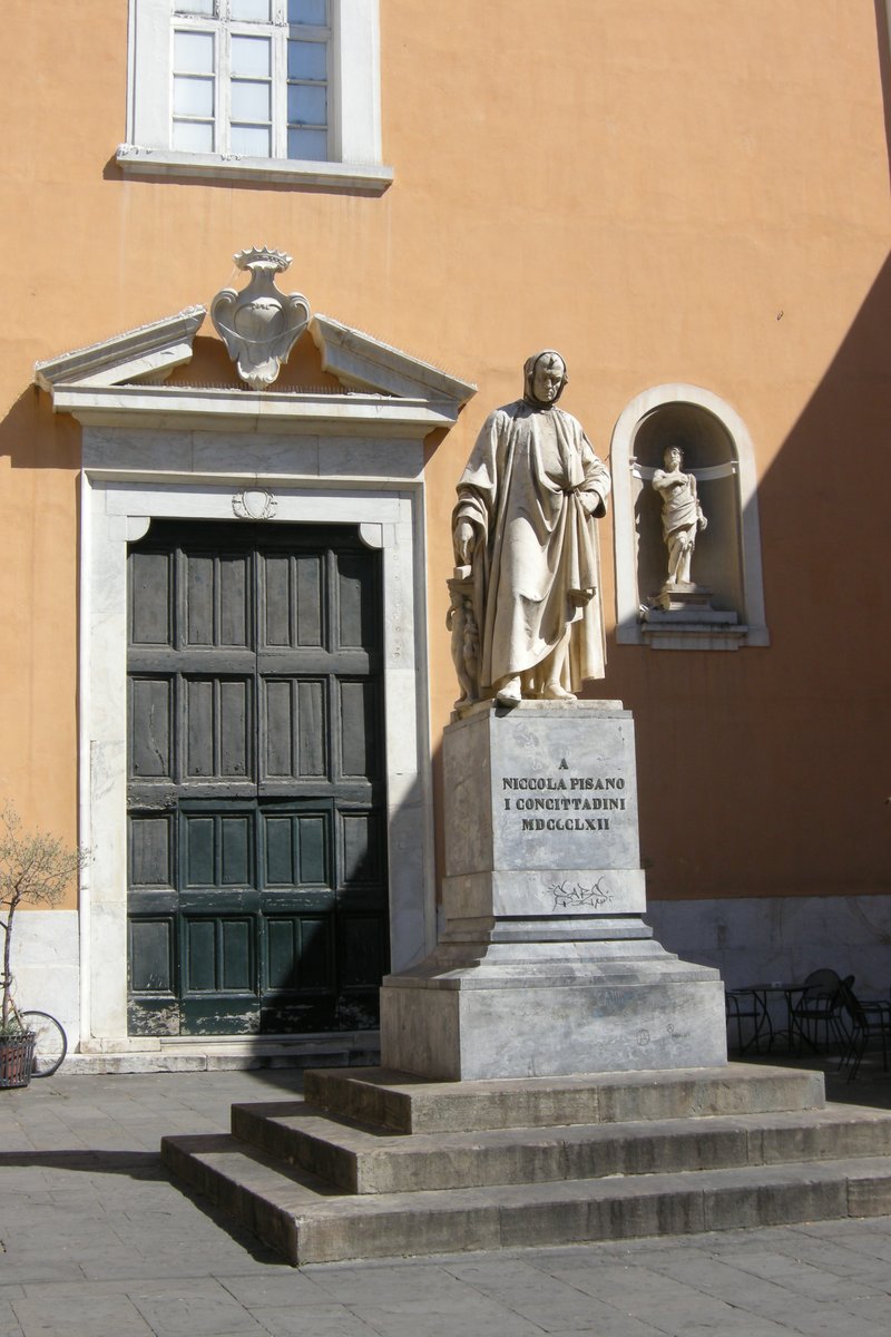 monumento di Nicola Pisano