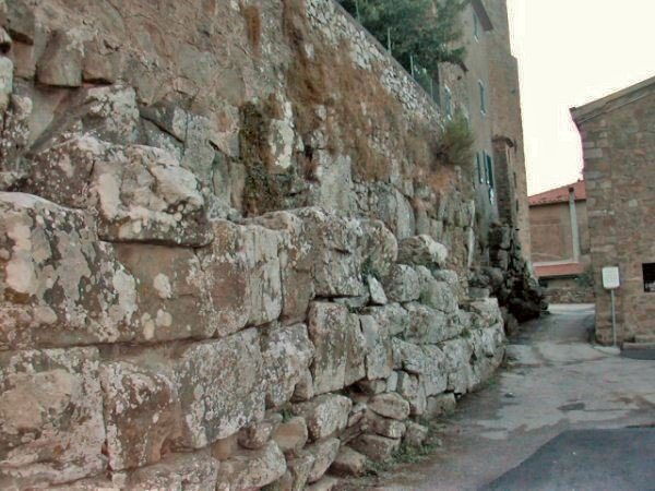 mura di Vetulonia - Castiglione della Pescaia
