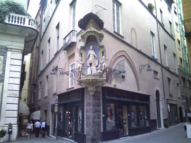 Piazza della Maddalena