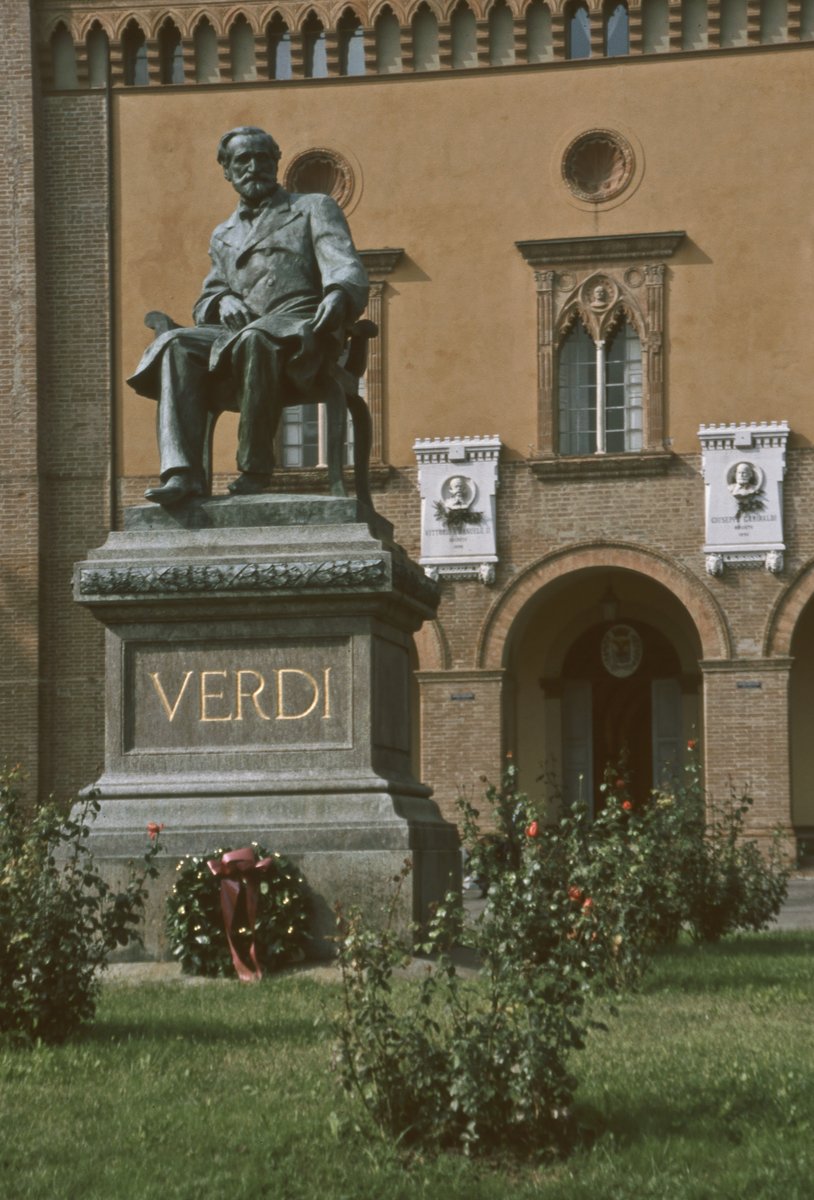 monumento a Giuseppe Verdi - Busseto